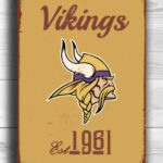 MINNESOTA-VIKINGS-Sign-Vintage-style-Minnesota-Vikings-Sign-Est.-1961-Composite-Aluminum-Vintage-Minnesota-Vikings-Sign-Sports-Fan-Sign-1
