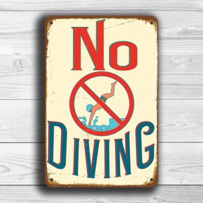 NO DIVING SIGN