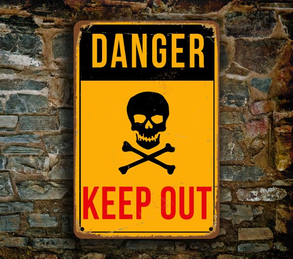 keep out signs funny keep out signs funny