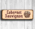 Cabernet Sauvignon Wine Decor