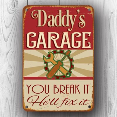 Daddy's Garage Sign