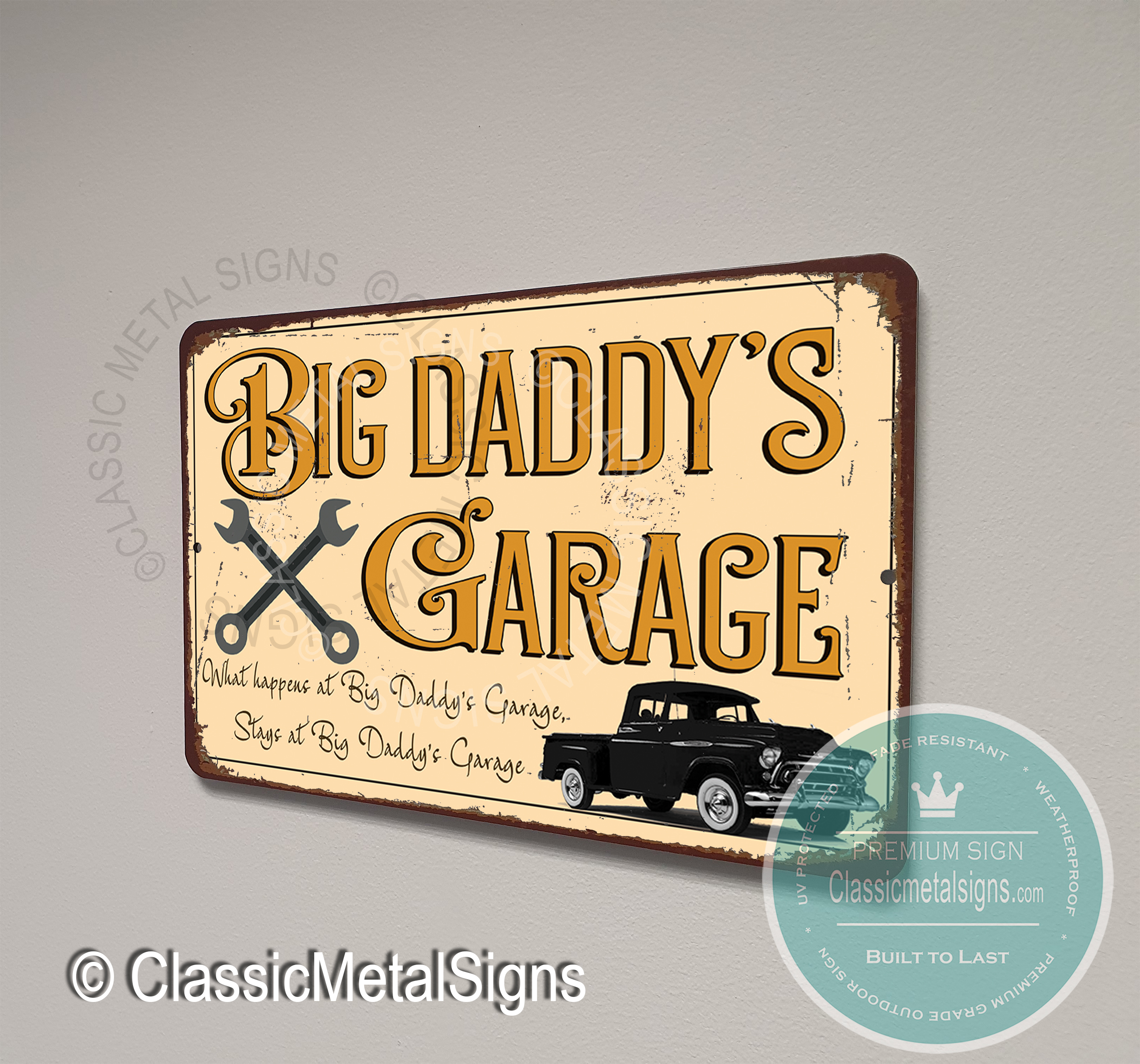 Big Daddy’s Garage Sign