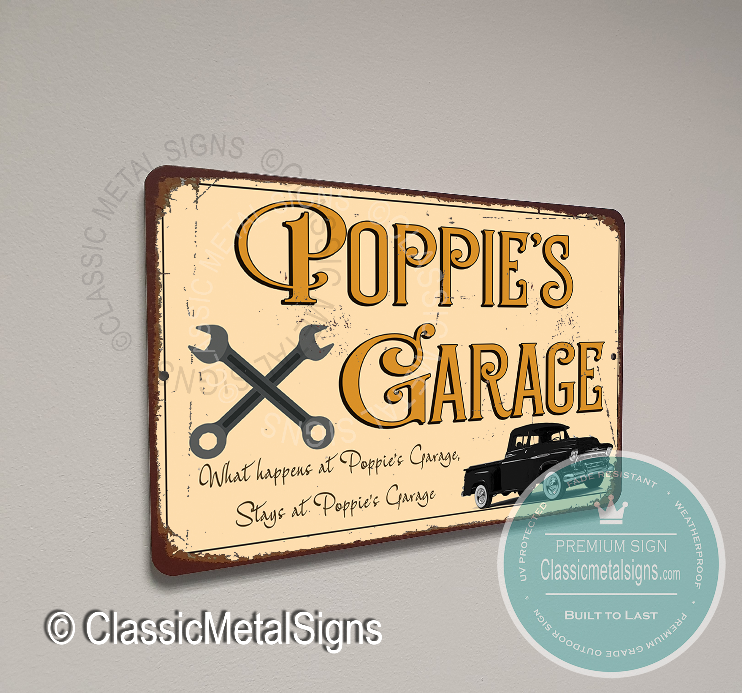 Poppie’s Garage Signs