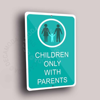 Children only with Parents Pool signs