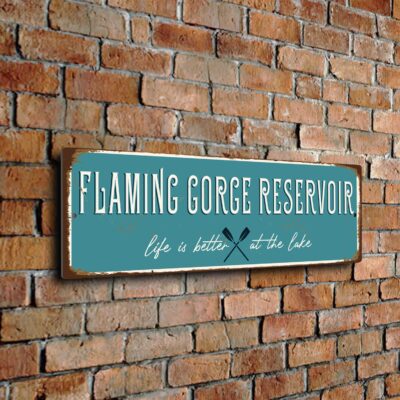 flaming-gorge-reservoir-sign