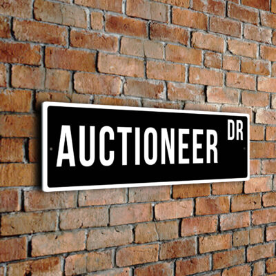 Auctioneer street sign