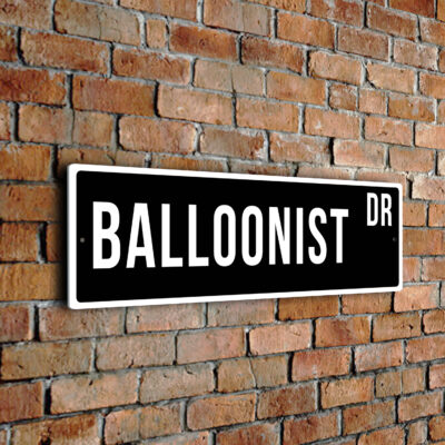 Balloonist street sign