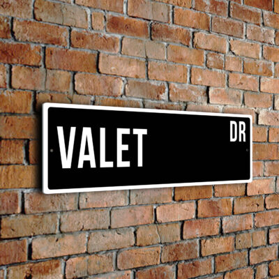 Valet street sign