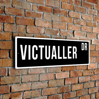 Victualler street sign